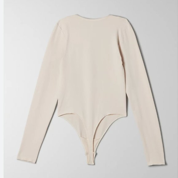 NWOT ARITZIA Seamless Contour Crew Bodysuit - Picture 3 of 4